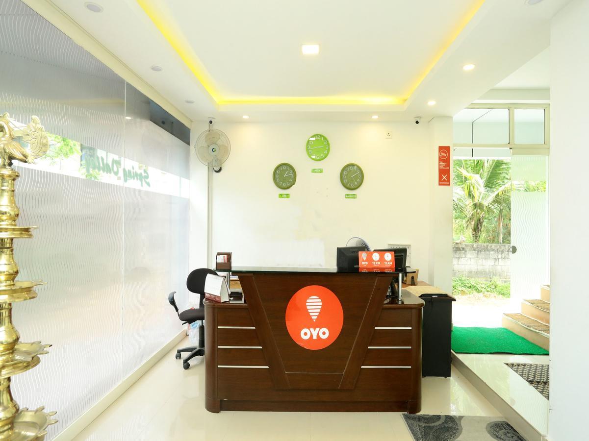 Oyo 9557 Near Kims Hospital 호텔 트리반드룸 외부 사진